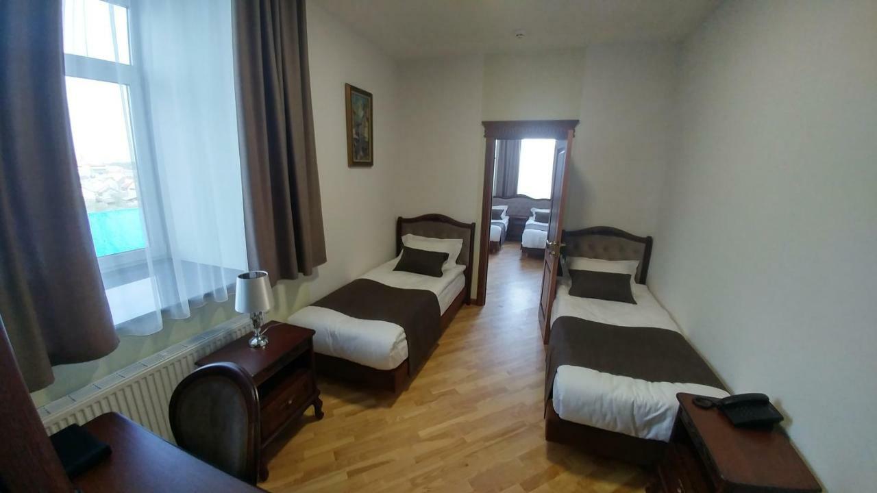 Hotel Meridian Brody 外观 照片