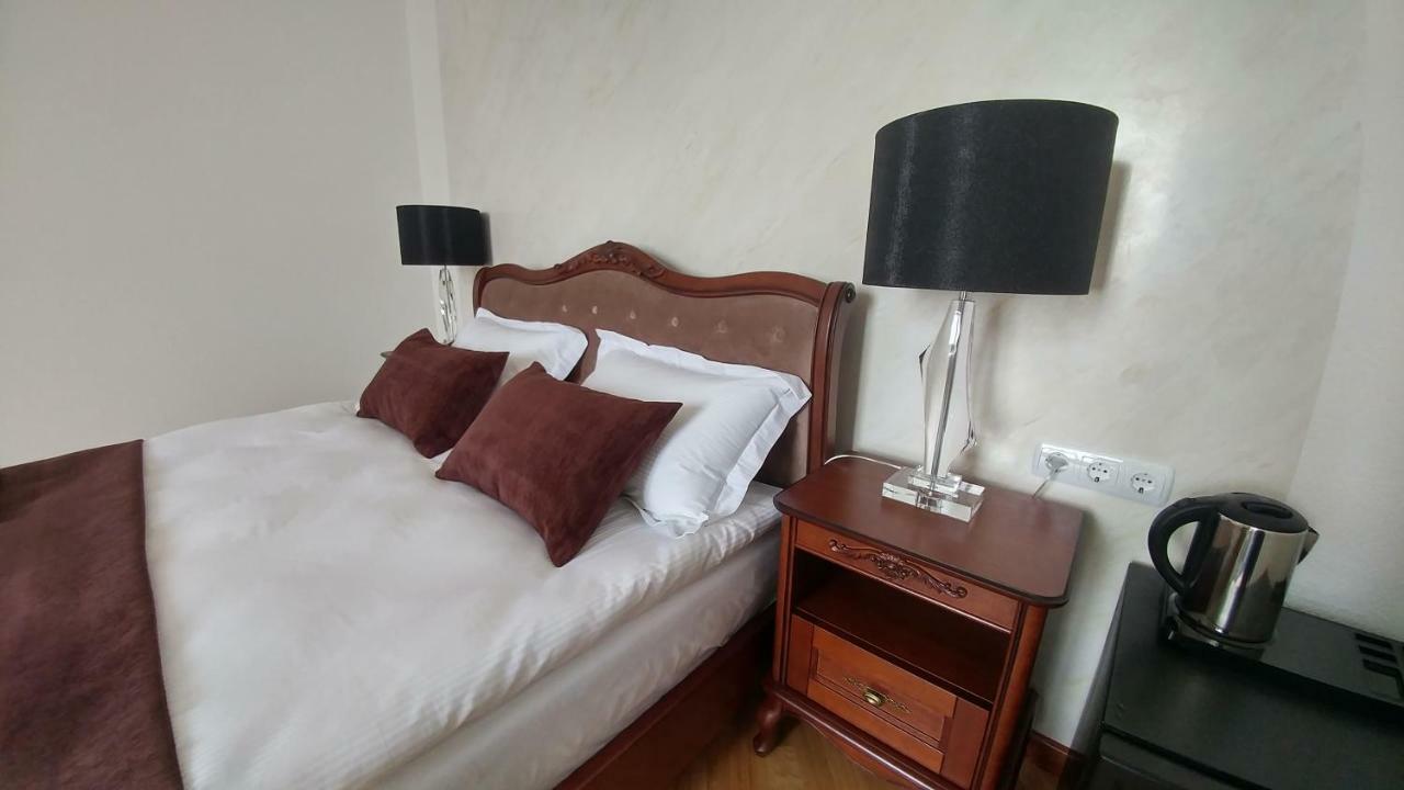 Hotel Meridian Brody 外观 照片