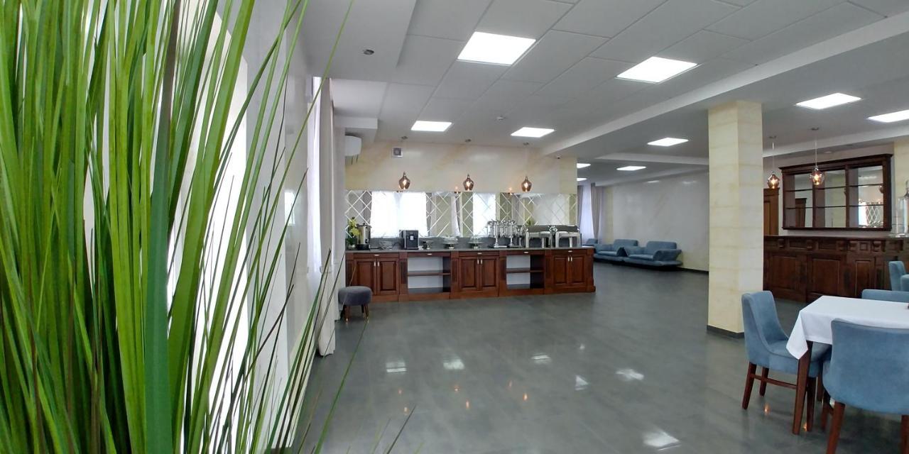 Hotel Meridian Brody 外观 照片